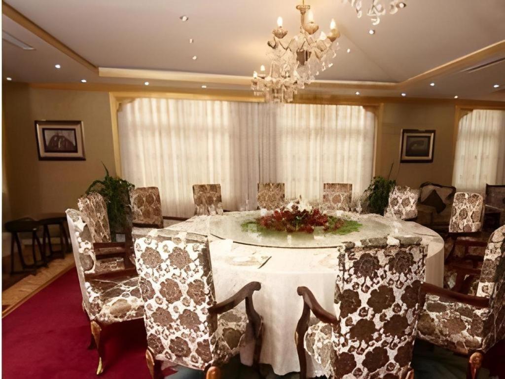 Zhangjiagang Jiangnan Garden Hotel Exterior foto