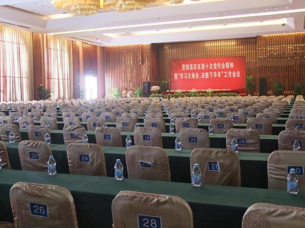 Zhangjiagang Jiangnan Garden Hotel Exterior foto