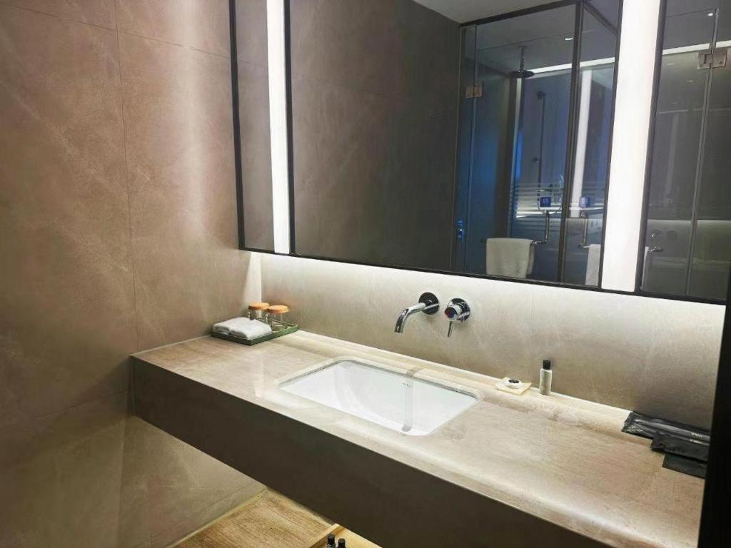 Zhangjiagang Jiangnan Garden Hotel Exterior foto